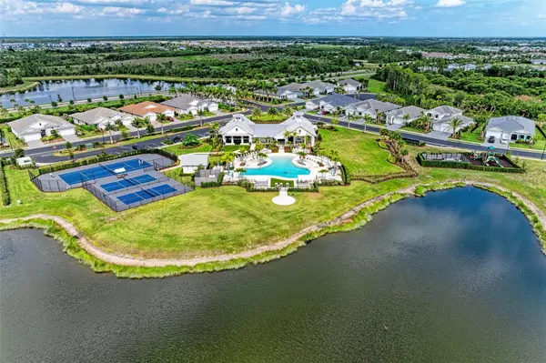18530 MIDSUMMER PL, Venice, FL 34293