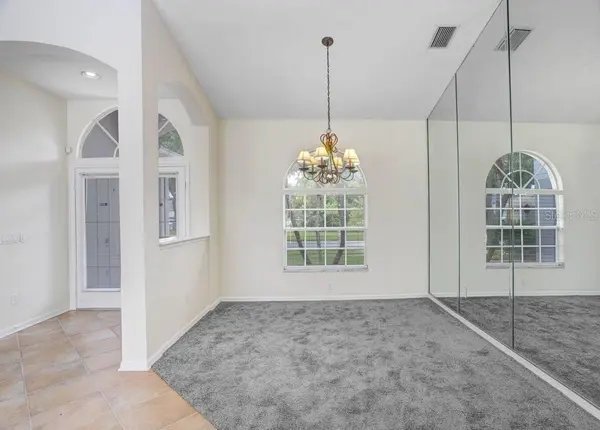 10227 QUAILS LANDING AVE, Tampa, FL 33647