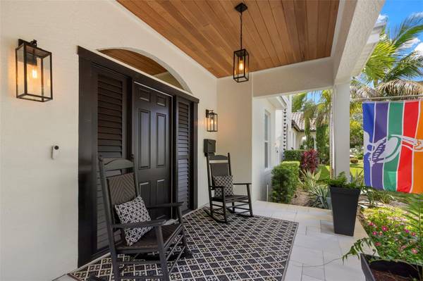 842 19TH AVE N, St Petersburg, FL 33704