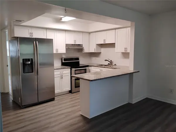 116 SW JEFFERSON CIR #5, St Petersburg, FL 33703