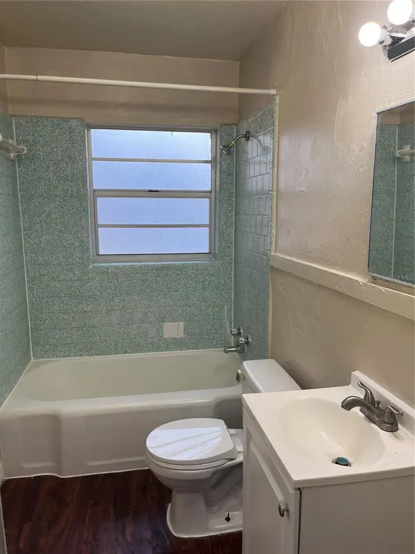 21 W SESSOMS AVE, Lake Wales, FL 33853