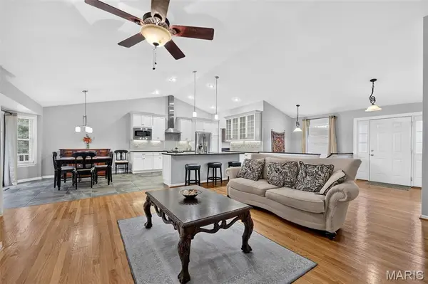 1092 Johanna DR, Unincorporated, MO 63021