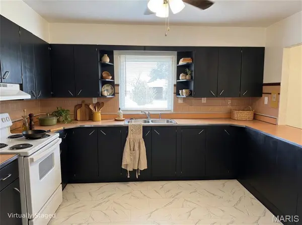 1501 Muskopf PL, Dupo, IL 62239
