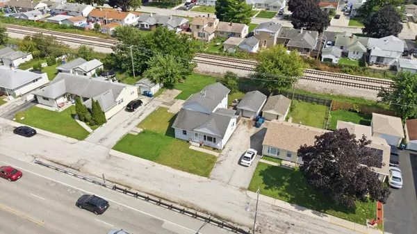 4203 Southwest HWY, Hometown, IL 60456