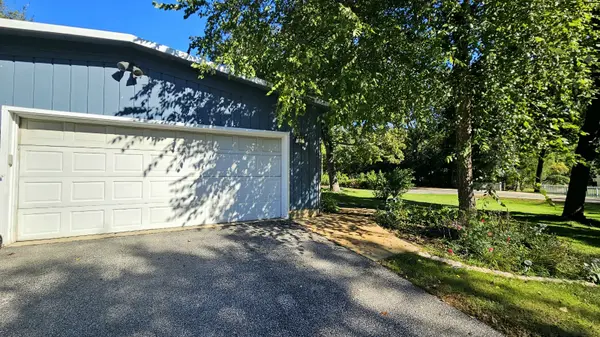 0N740 Prince Crossing RD, West Chicago, IL 60185