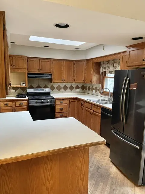 2N418 Amy AVE, Glen Ellyn, IL 60137