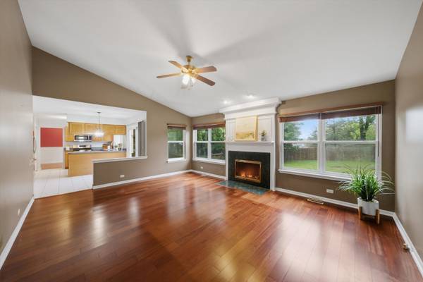73 Fieldstone DR, Lake Villa, IL 60046