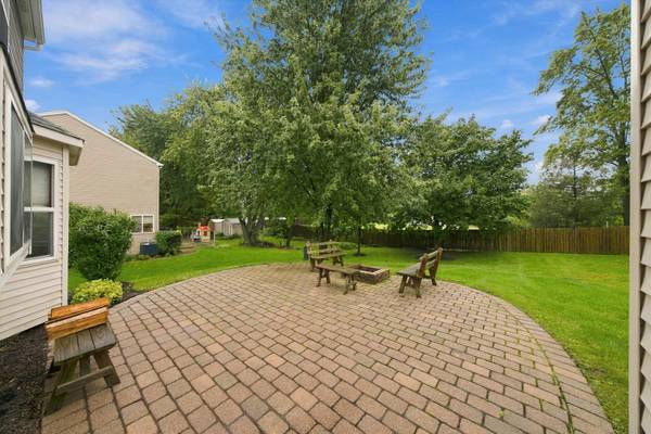 73 Fieldstone DR, Lake Villa, IL 60046