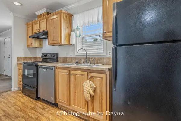 97 Big Chief DR, Bourbonnais, IL 60914