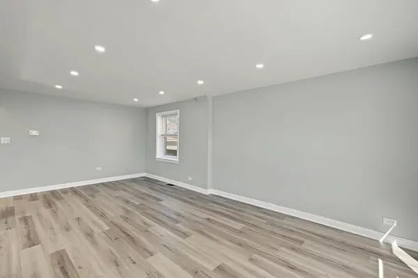 11256 S Avenue L, Chicago, IL 60617