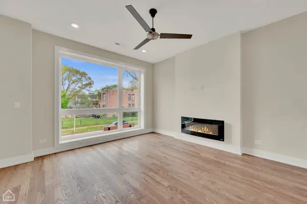 4611 S Saint Lawrence AVE #2, Chicago, IL 60653