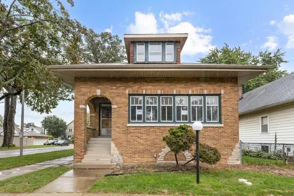 900 Lathrop AVE, Forest Park, IL 60130
