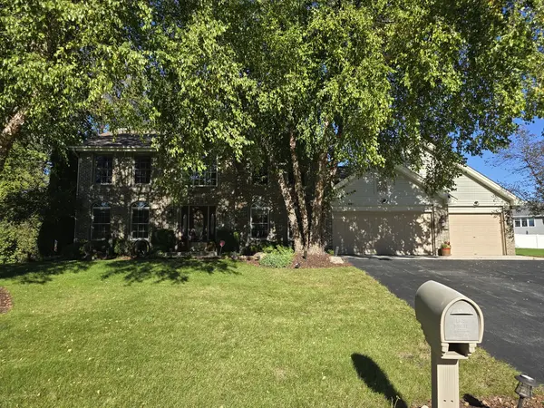 5331 WINNERS CIR, Caledonia, IL 61011