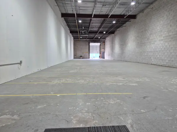 20 Steelcase RD W #5, Markham, ON L3R 1B2