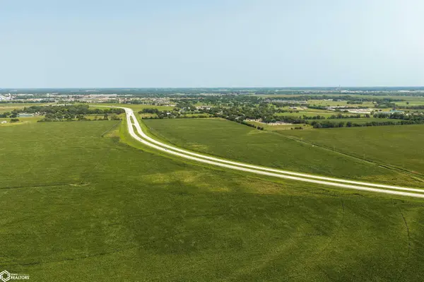 3846 W Old Potash HWY, Grand Island, NE 68803