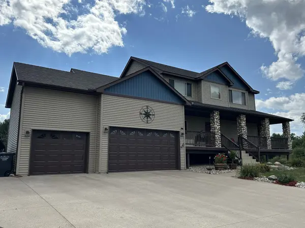 5524 188th AVE NE, Wyoming, MN 55092
