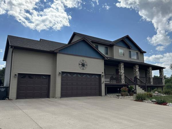 5524 188th AVE NE, Wyoming, MN 55092
