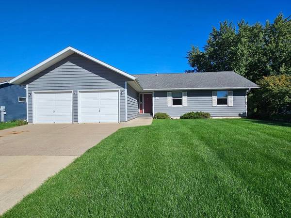 30 Tews AVE, Lewiston, MN 55952