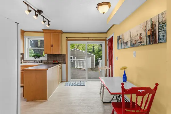 2697 8th AVE E, North Saint Paul, MN 55109