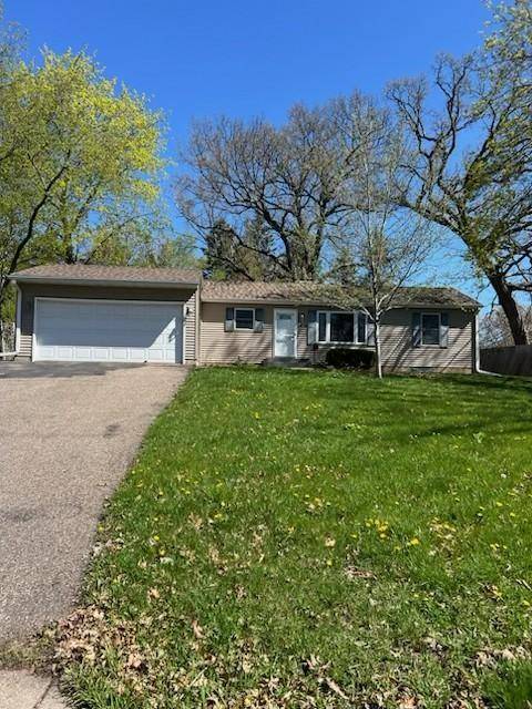 1020 Orkla DR, Golden Valley, MN 55427