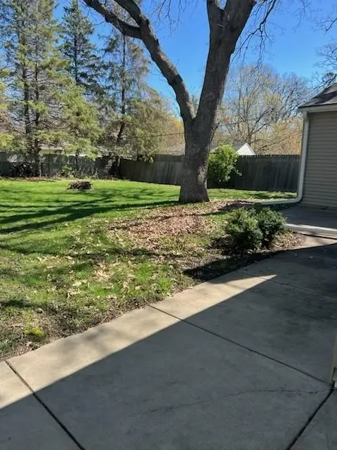1020 Orkla DR, Golden Valley, MN 55427