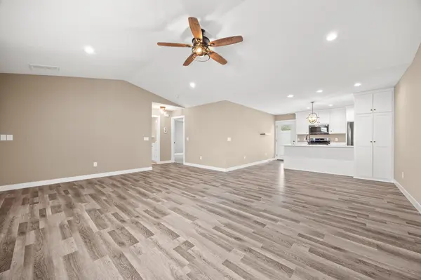 38820 Maple CT, North Branch, MN 55056