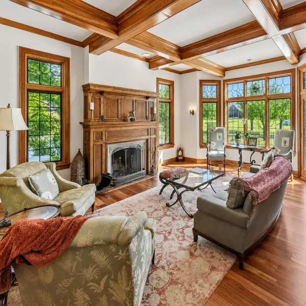 3 Circle E, Edina, MN 55436