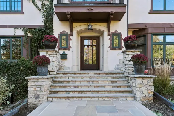 3 Circle E, Edina, MN 55436