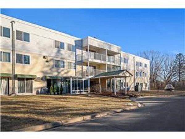 130 Demont AVE E #151, Little Canada, MN 55117