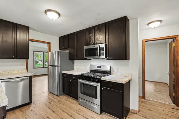 2147 Burns AVE, Saint Paul, MN 55119