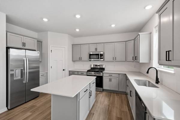 11635 16th CIR NE, Saint Michael, MN 55376