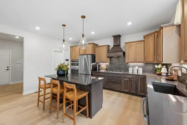 4187 Narrows Canyon TRL, Chaska, MN 55318