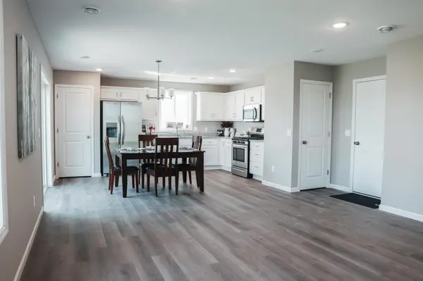 22392 Denmark CT, Farmington, MN 55024