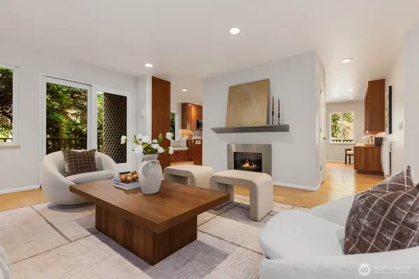 9901 NE 4th ST #1, Bellevue, WA 98004