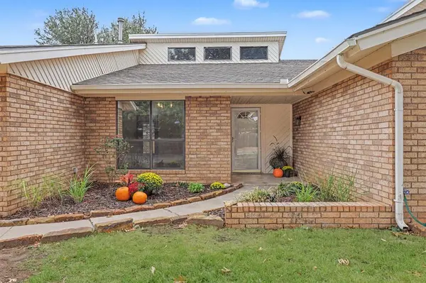 12008 Monarch PASS, Oklahoma City, OK 73162