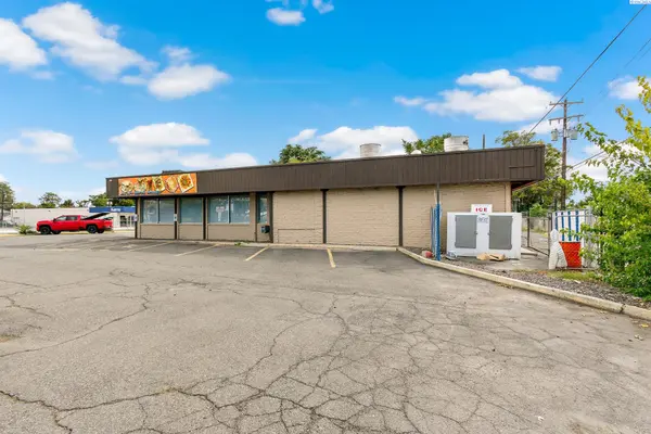 610 N 1st Street, Yakima, WA 98901