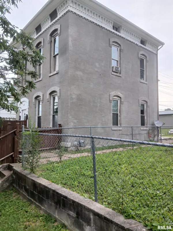 623 S 7TH ST, Quincy, IL 62301