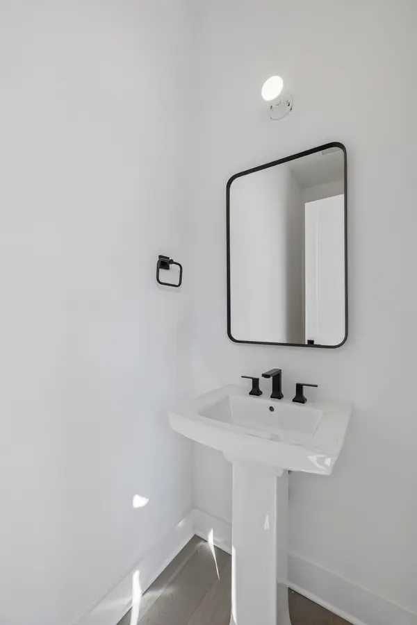 615 Live Life Ln #615, Nashville, TN 37207