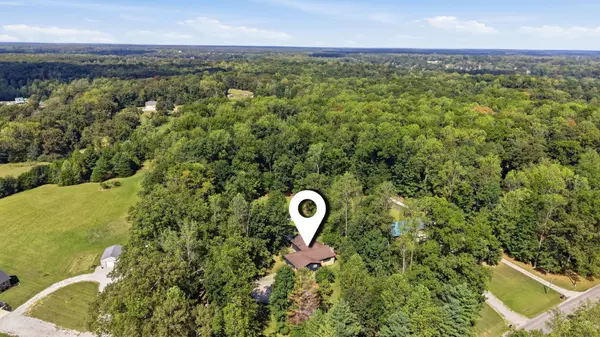 2470 Eastbrook Rd, Estill Springs, TN 37330
