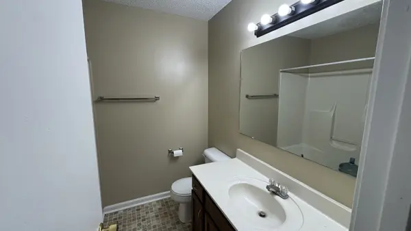 123 Ballygar St #3, Clarksville, TN 37043