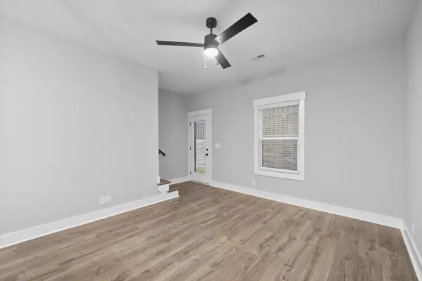 111 Hickory Grove Blvd #A3, Clarksville, TN 37040