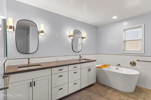 2954 Marvin Circle, Maryville, TN 37803