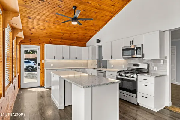 2954 Marvin Circle, Maryville, TN 37803