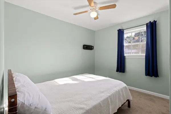 1321 Raydine Ln, Rossville, GA 30741