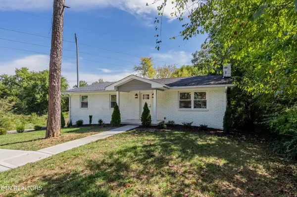 7630 Luscombe Drive, Knoxville, TN 37919
