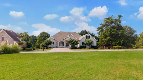 9133 Crystal Brook Drive, Apison, TN 37302