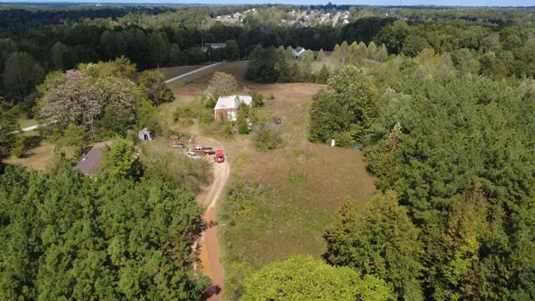 1448 W Grab Creek Rd, Dickson, TN 37055