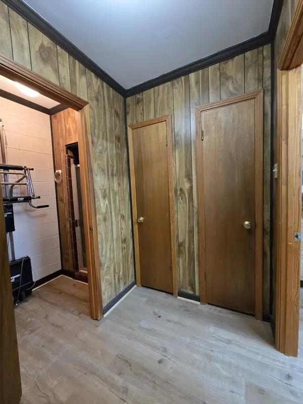 4 Lealand Dr, Clarksville, TN 37042