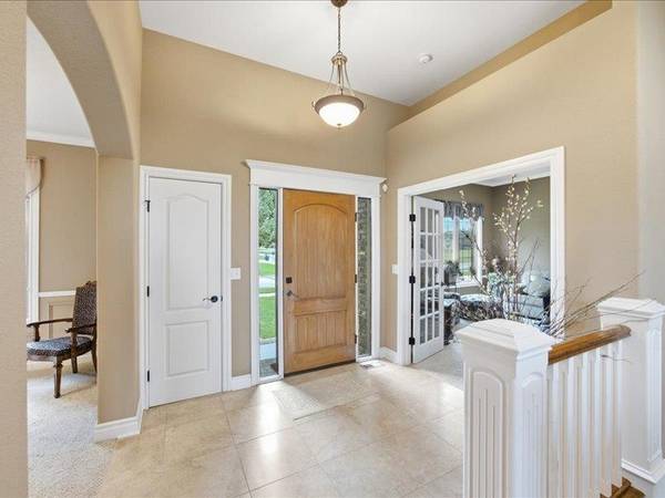 1202 Rolling Hills Dr, Augusta, KS 67010