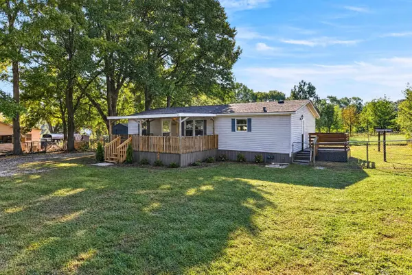 1264 Piedmont RD, Chesnee, SC 29323